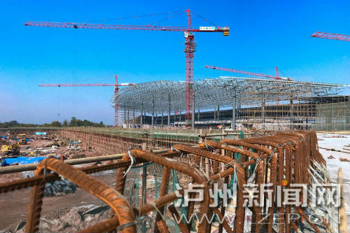州云龍機場正全速推進建設，確保7月1日前投入運行。 瀘州日報記者 牟科 攝3